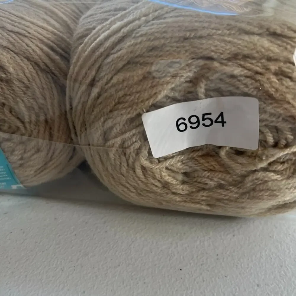 Vintage Quick Knit Sport Yarn Barrels Beige Color Lot Of 3